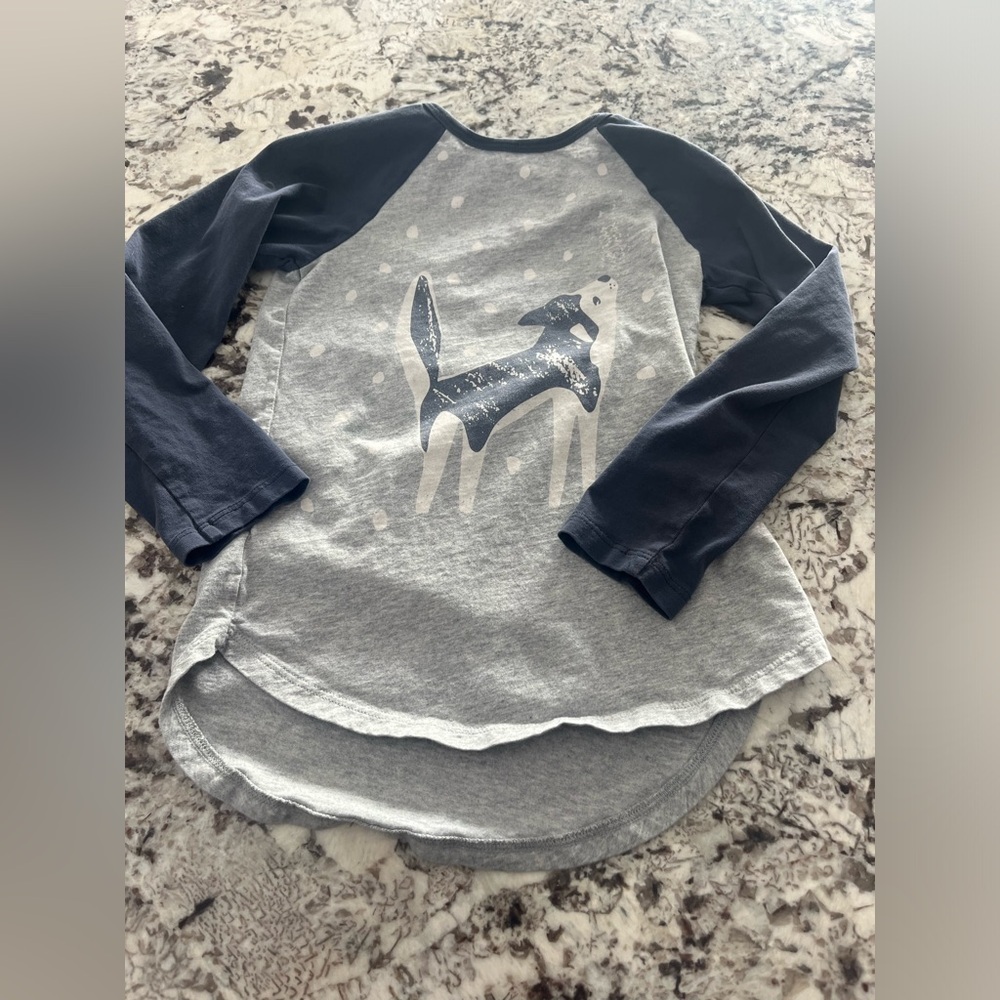 Kids Tea brand 3/4 sleeve size 7 shirt